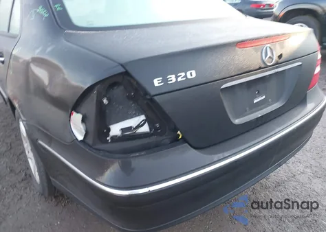 2004 Mercedes-Benz E 320 из США, поврежденный, VIN WDBUF65J04A462867